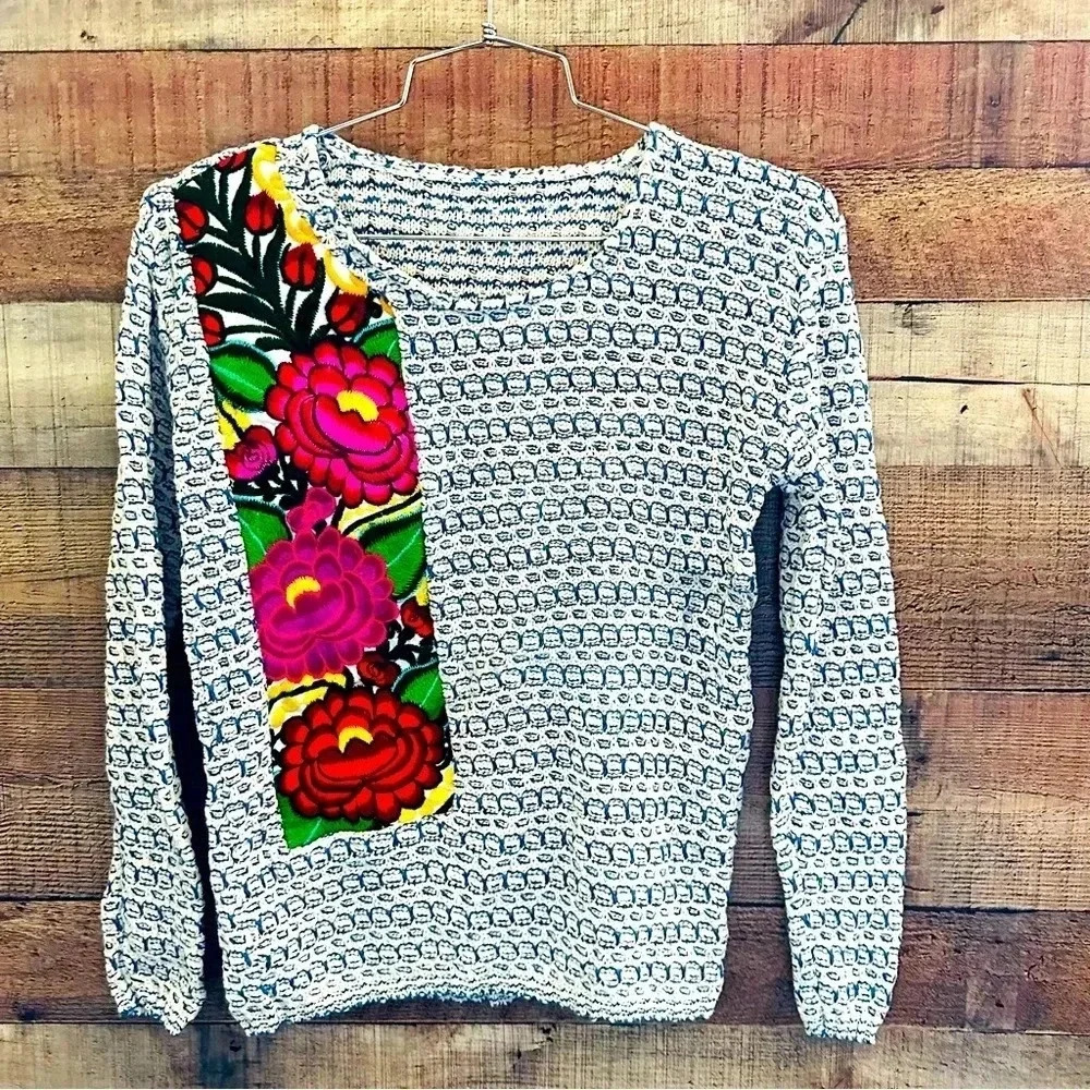 NWOT Guatemalan Handmade Huipil Knitted Sweater